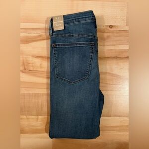 Madewell Roadtripper jeans NWT